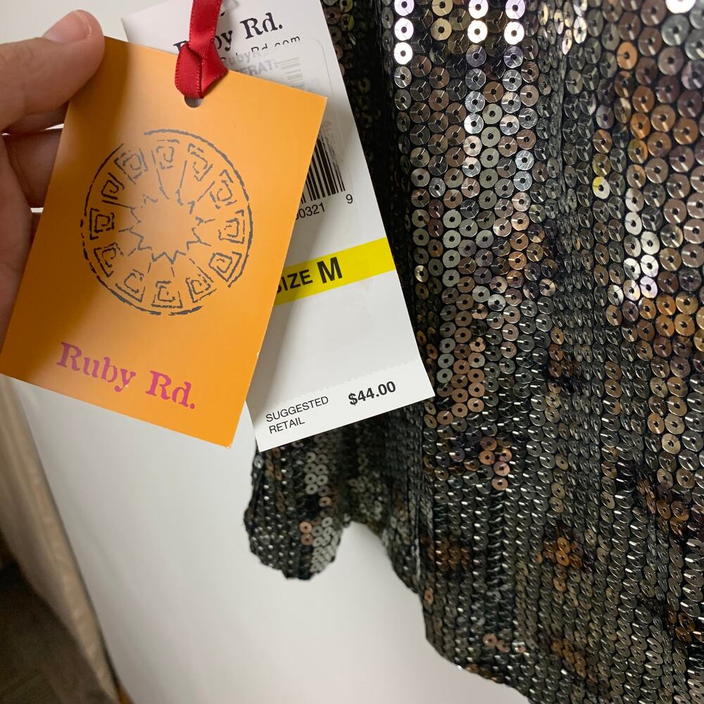 Ruby Rd Leopard Gold Sequin Tank Top - Picture 5 of 5